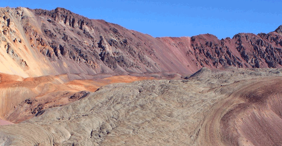 The Calingasta glacier, San Juan province, Argentina, 2014. This type of debris glacier is common in the northern, dry parts of the Argentinean Andes. © Mariano Castro/IANIGLA-CONICET